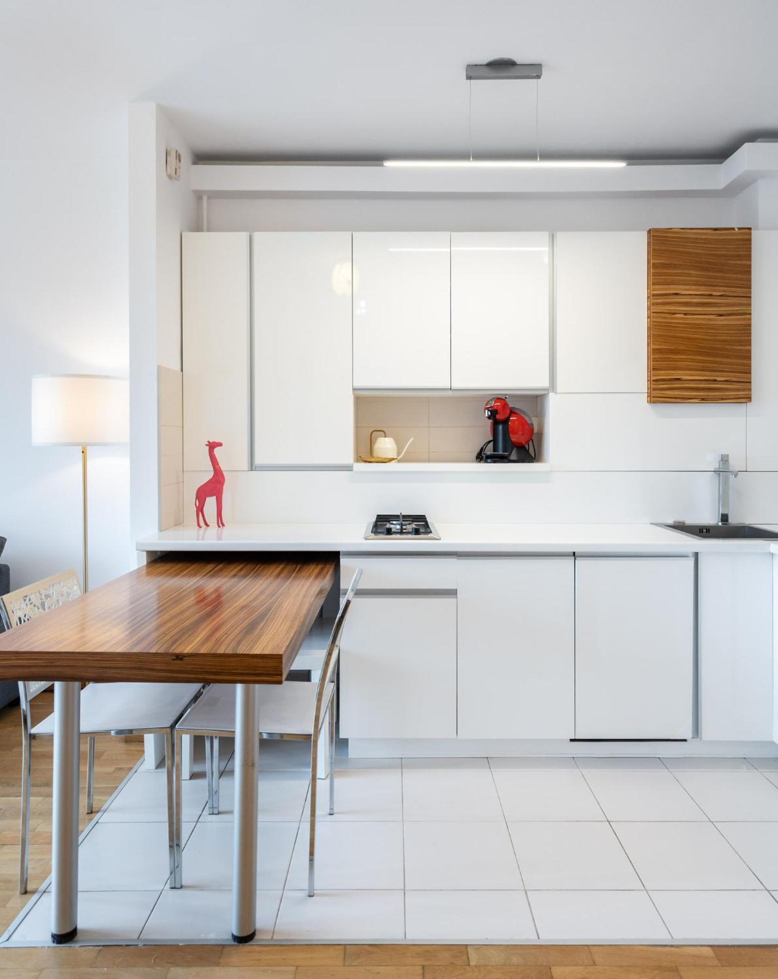 Lazynest - Modern Apartment With Parking & Balcony Bukarest Kültér fotó